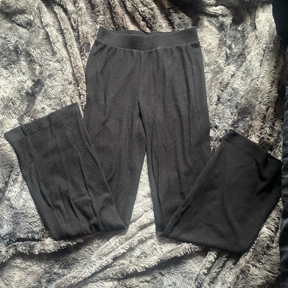 Banana Republic Gap Matching Lounge Outfit